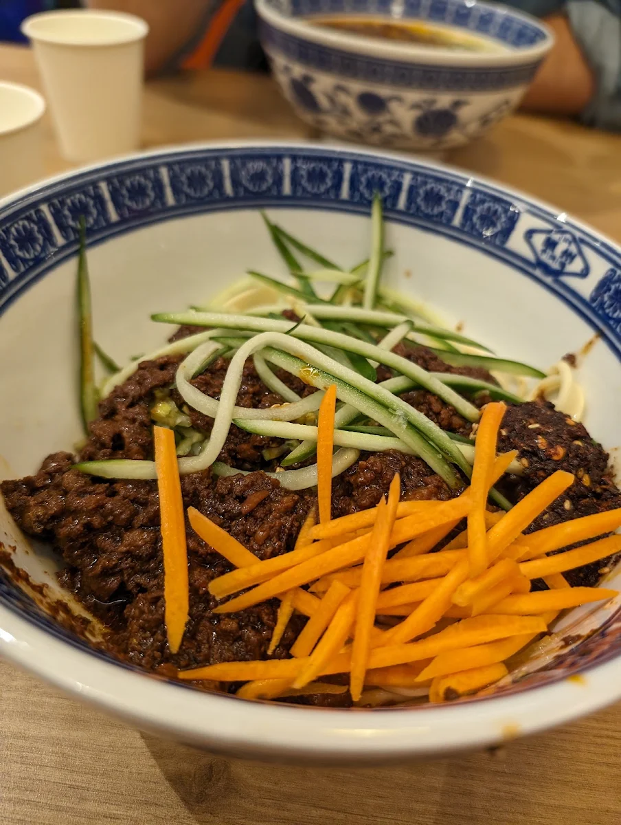 cold sesame peanut beef noodle 麻酱凉面, 1919 Lanzhou Beef Noodle (Canberra)
